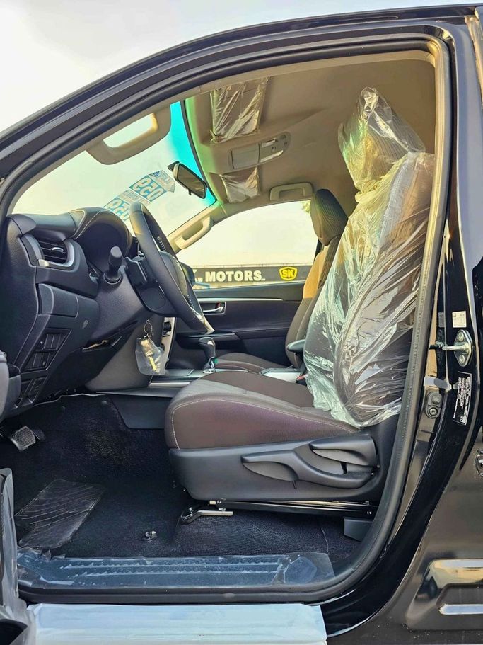 New Toyota Fortuner II Facelift, 4.0 l, 2025 in Dubai by SK Motors, Black color. GCC Specs | AUTO.AE