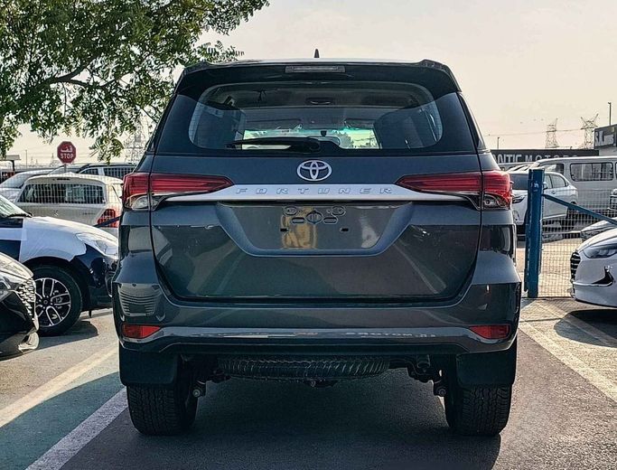 New Toyota Fortuner II Facelift, 2.7 l, 2023 in Dubai by SK Motors, Grey color. GCC Specs | AUTO.AE