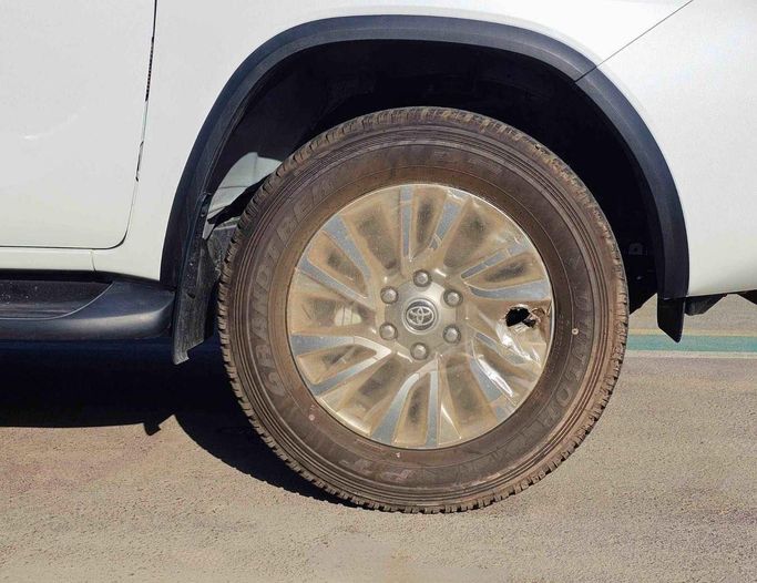 New Toyota Fortuner II Facelift, 2.8 l, 2024 in Dubai by SK Motors, White color. GCC Specs | AUTO.AE