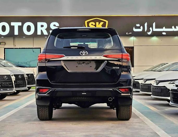 New Toyota Fortuner II Facelift, 2.7 l, 2025 in Dubai by SK Motors, Black color. Other | AUTO.AE