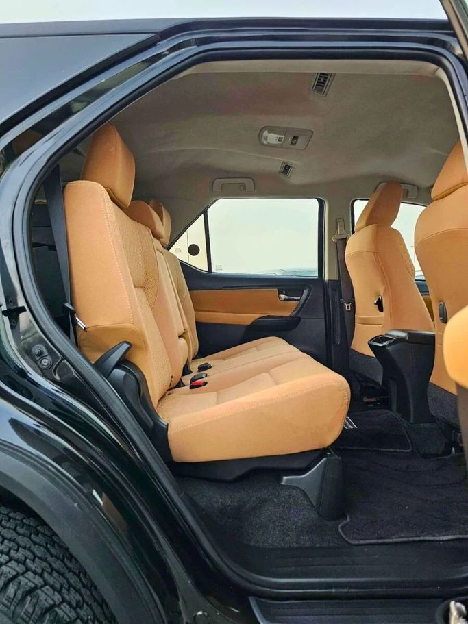 Новый Toyota Fortuner II Рестайлинг, 2.7 л, 2020 в Дубае от SK Motors Черный цвет. Other | AUTO.AE