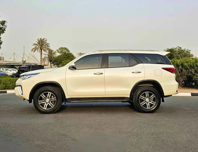 New Toyota Fortuner II Facelift, 2.7 l, 2020 in Dubai by SK Motors, White color. Other | AUTO.AE