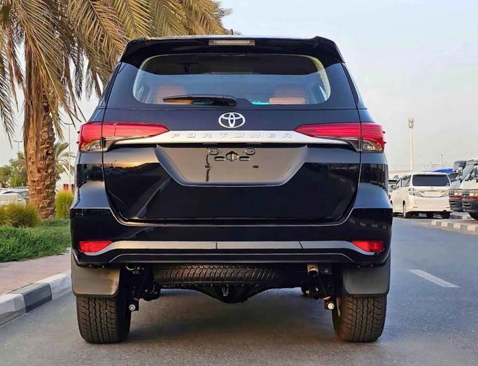 New Toyota Fortuner II Facelift, 2.7 l, 2024 in Dubai by SK Motors, Black color. Other | AUTO.AE