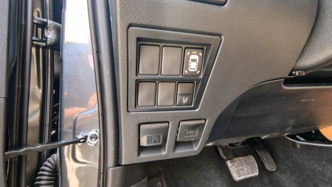 New Toyota Fortuner II Facelift, 2.7 l, 2023 in Dubai by Falcons GT Motors FZCO, Silver color. GCC Specs | AUTO.AE