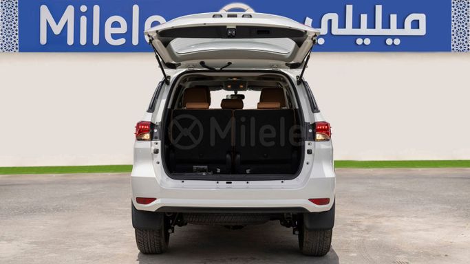 New Toyota Fortuner II Facelift, 2.4 l, 2025 in Dubai by Milele, White color. Other | AUTO.AE