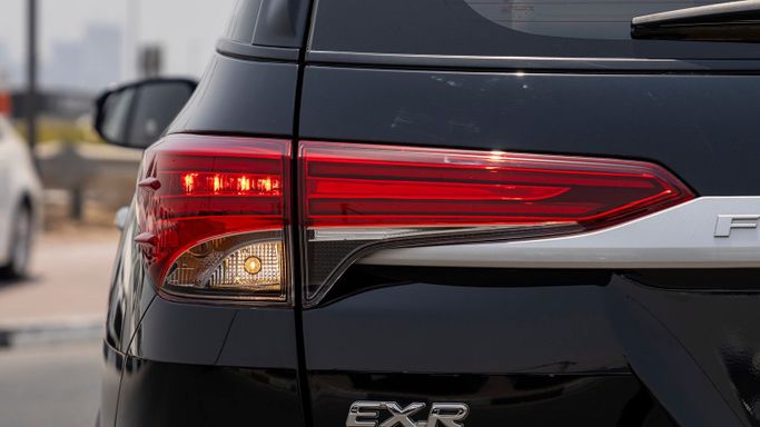 Новый Toyota Fortuner II Рестайлинг, 2.7 л, 2025 в Дубае от Milele Черный цвет. Other | AUTO.AE