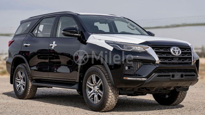 New Toyota Fortuner II Facelift, 2.4 l, 2025 in Dubai by Milele, Black color. Other | AUTO.AE