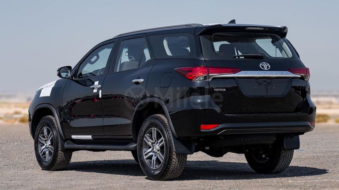 New Toyota Fortuner II Facelift, 2.7 l, 2025 in Dubai by Milele, Black color. Other | AUTO.AE