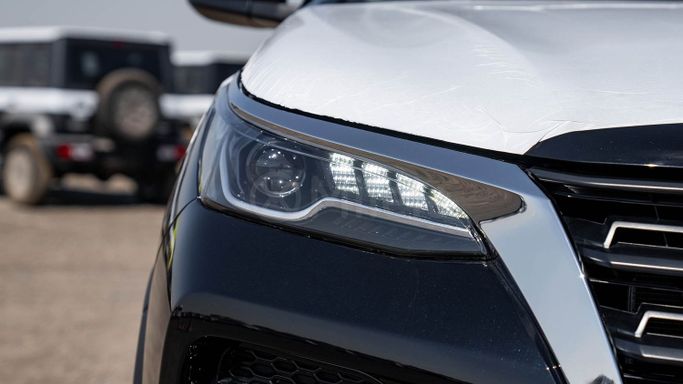 New Toyota Fortuner II Facelift, 2.7 l, 2025 in Dubai by Milele, Black color. Other | AUTO.AE