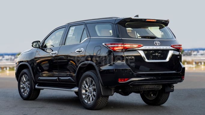New Toyota Fortuner II Facelift, 4.0 l, 2024 in Dubai by Milele, Black color. Other | AUTO.AE