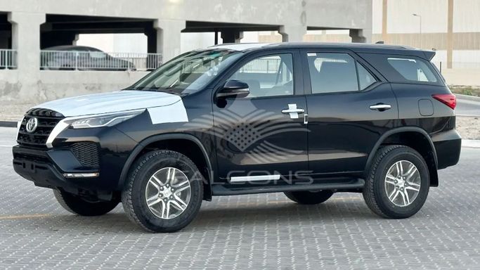 Новый Toyota Fortuner II Рестайлинг, 2.7 л, 2024 в Дубае от Falcons GT Motors FZCO Черный цвет. Other | AUTO.AE