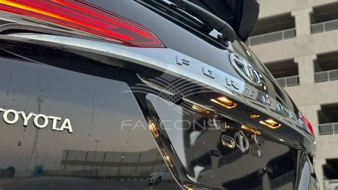Новый Toyota Fortuner II Рестайлинг, 2.7 л, 2024 в Дубае от Falcons GT Motors FZCO Черный цвет. Other | AUTO.AE