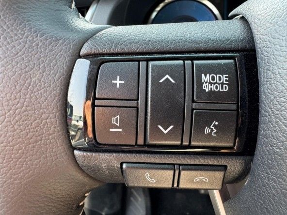 Новый Toyota Fortuner II Рестайлинг, 2.4 л, 2024 в Дубае от Titanum Cars Белый цвет. GCC | AUTO.AE