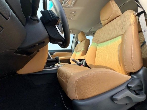 Новый Toyota Fortuner II Рестайлинг, 2.7 л, 2024 в Дубае от Titanum Cars Белый цвет. Other | AUTO.AE