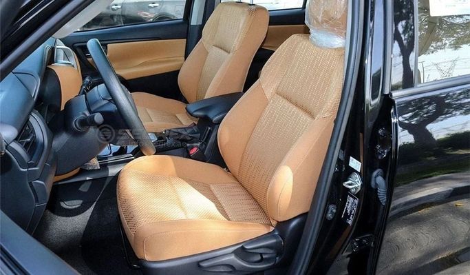 Новый Toyota Fortuner II Рестайлинг, 2.7 л, 2025 в Дубае от Segrex Auto Черный цвет. GCC | AUTO.AE