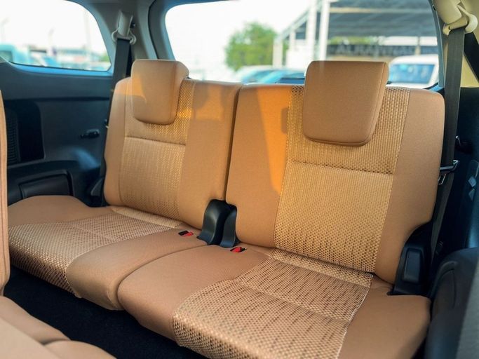 Новый Toyota Fortuner II Рестайлинг, 2.7 л, 2024 в Дубае от Al Rawnaq Motors  Белый цвет. GCC | AUTO.AE