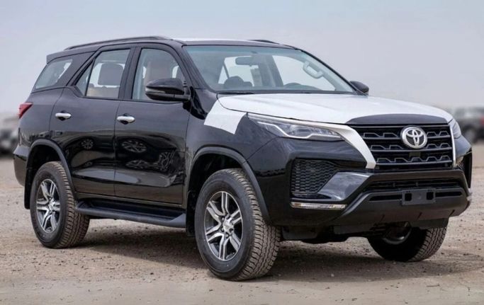 جديدة Toyota Fortuner فيس ليفت الثاني, 2.7 l, 2025 في في دبي من ZOHAAN MOTORS FZCO، اللون لون آخر. مواصفات الخليج | AUTO.AE | إعلان #241239