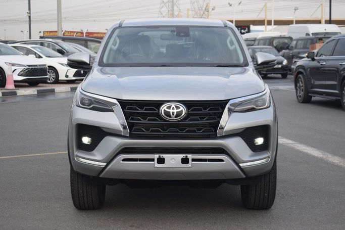 مستعملة Toyota Fortuner فيس ليفت الثاني, 2.8 l, 2021 في في دبي من REAAN MOTORS FZE، اللون فضي. المواصفات الأسترالية | AUTO.AE | إعلان #247243