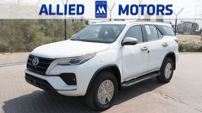 جديدة Toyota Fortuner فيس ليفت الثاني, 2.7 l, 2026 في في دبي من Allied Motors، اللون أبيض. مواصفات الخليج | AUTO.AE | إعلان #267208