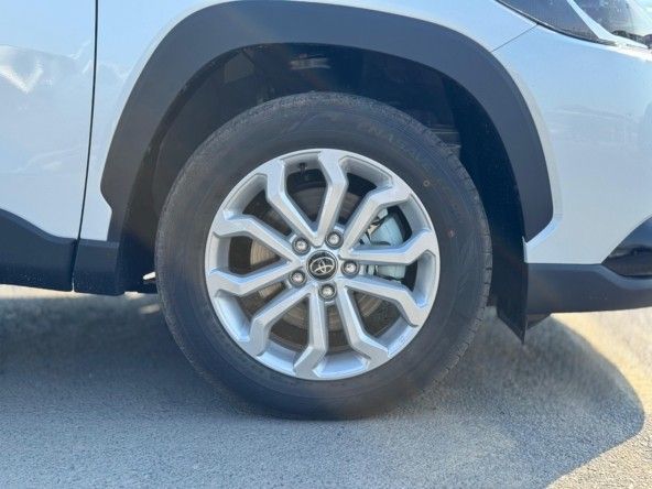 Новый Toyota Frontlander, 2.0 л, 2024 в Дубае от Titanum Cars Белый цвет. Other | AUTO.AE