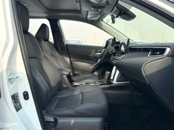 Новый Toyota Frontlander, 2.0 л, 2025 в Дубае от Titanum Cars Белый цвет. Other | AUTO.AE