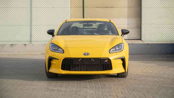جديدة Toyota GR86, 2.4 l, 2026 في في دبي من Auto Vision LLC، اللون أصفر.  | AUTO.AE | إعلان #245130