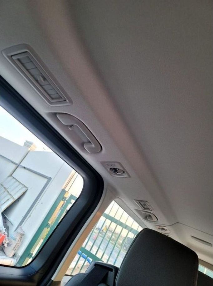 New Toyota Granvia II, 3.5 l, 2023 in Dubai by Mohamed Hakim Motors, Silver color. GCC Specs | AUTO.AE