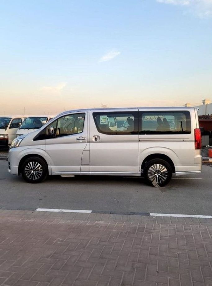 New Toyota Granvia II, 3.5 l, 2023 in Dubai by Mohamed Hakim Motors, Silver color. GCC Specs | AUTO.AE