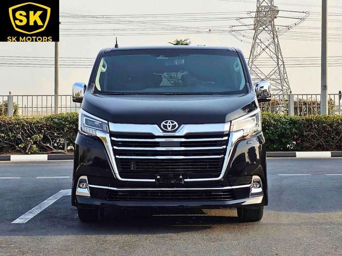 Новый Toyota Granvia II, 3.5 л, 2023 в Дубае от SK Motors Черный цвет. GCC | AUTO.AE