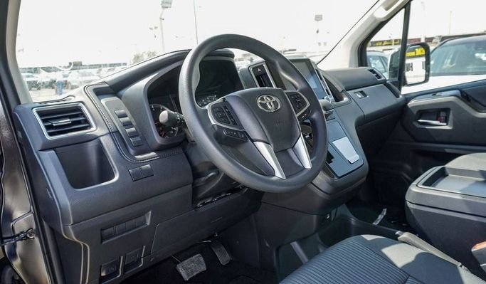 New Toyota Granvia II, 3.5 l, 2025 in Dubai by Najem Motors, Black color. GCC Specs | AUTO.AE