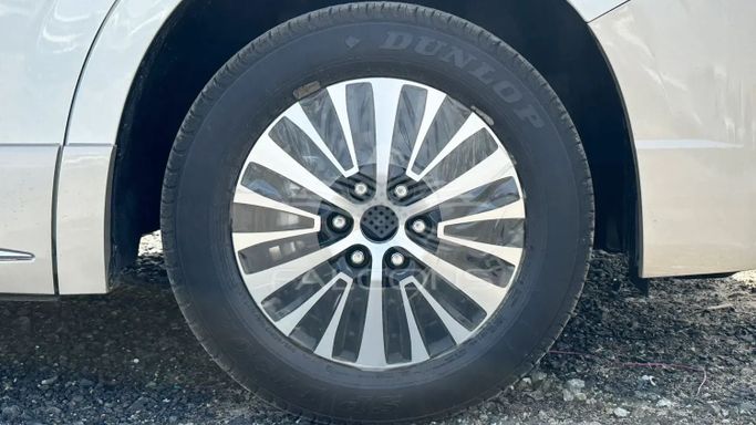 New Toyota Granvia II, 3.5 l, 2024 in Dubai by Falcons GT Motors FZCO, White color. Other | AUTO.AE