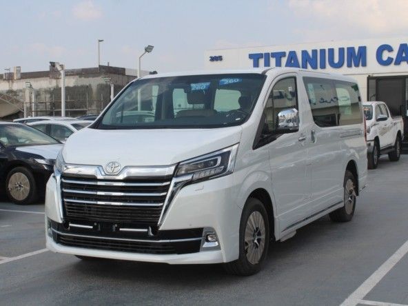 Новый Toyota Granvia II, 3.5 л, 2023 в Дубае от Titanum Cars Белый цвет. Other | AUTO.AE