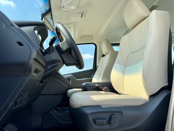 Новый Toyota Granvia II, 3.5 л, 2025 в Дубае от Titanum Cars Черный цвет. GCC | AUTO.AE