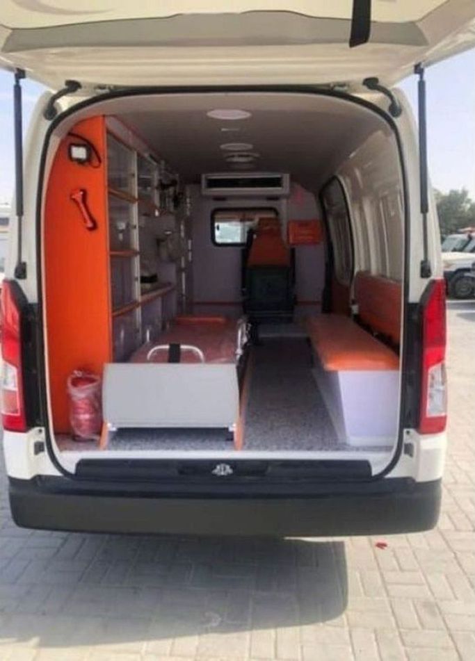 Новый Toyota HiAce H300, 3.5 л, 2025 в Дубае от Mohamed Hakim Motors Белый цвет. GCC | AUTO.AE