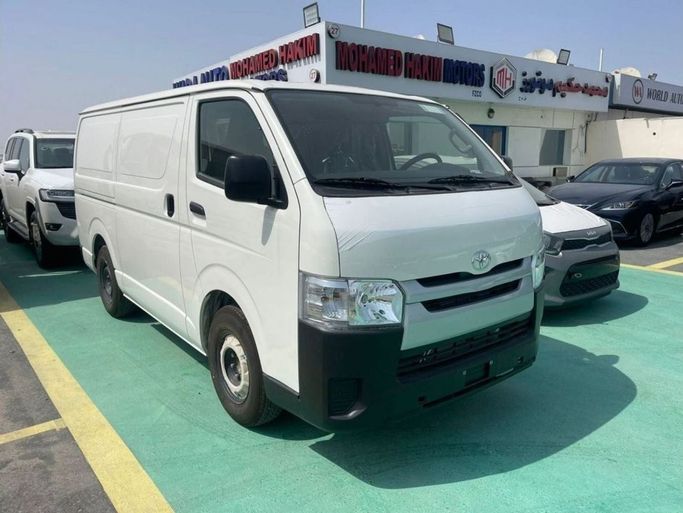 New Toyota HiAce H200 Facelift, 3.0 l, 2025 in Dubai by Mohamed Hakim Motors, White color. GCC Specs | AUTO.AE