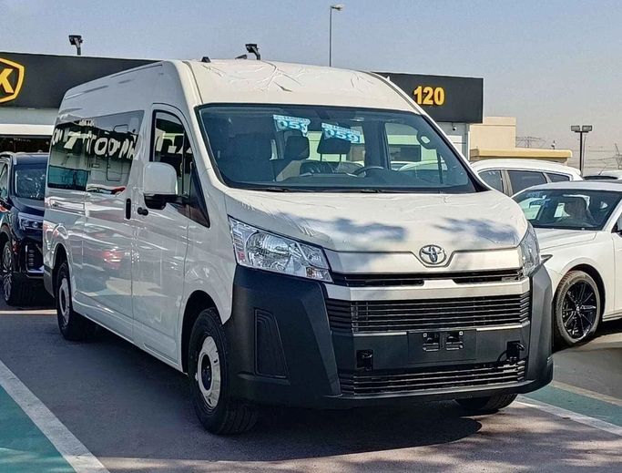 Новый Toyota HiAce H300, 3.5 л, 2025 в Дубае от SK Motors Белый цвет. GCC | AUTO.AE