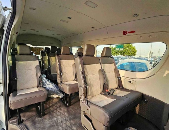 Новый Toyota HiAce H300, 3.5 л, 2025 в Дубае от SK Motors Белый цвет. GCC | AUTO.AE