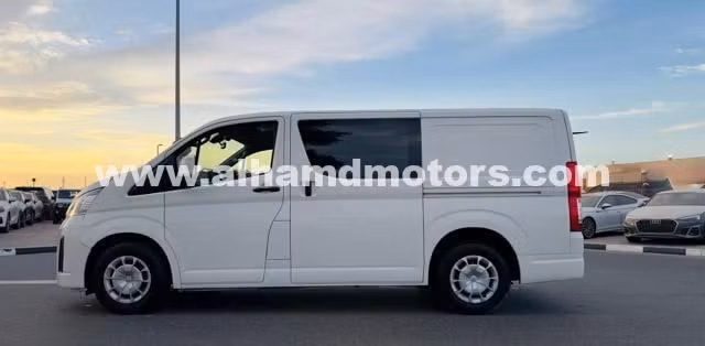 Used Toyota HiAce H300, 2.8 l, 2022 in Dubai by Alhamd Motors, White color. Other | AUTO.AE