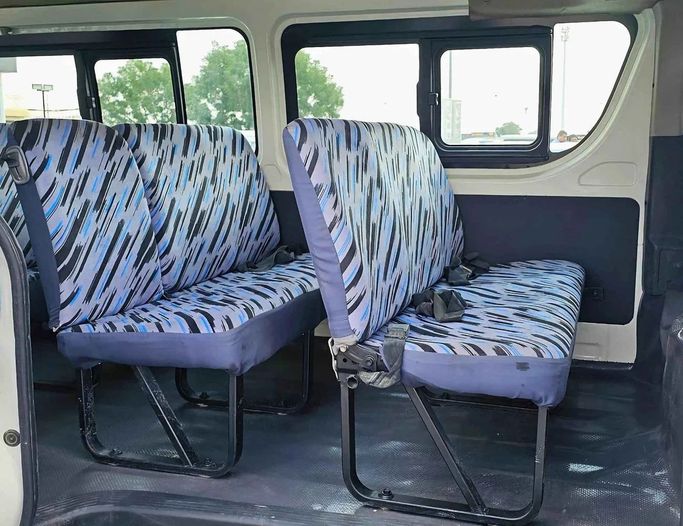 Новый Toyota HiAce H200 Рестайлинг, 2.7 л, 2022 в Дубае от SK Motors Белый цвет. GCC | AUTO.AE