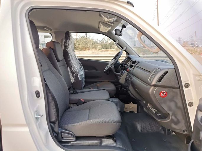 New Toyota HiAce H200 Facelift, 2.5 l, 2025 in Dubai by SK Motors, White color. GCC Specs | AUTO.AE