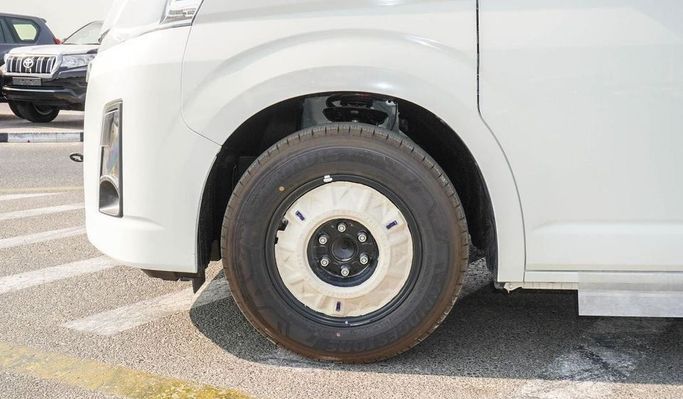 New Toyota HiAce H300, 3.5 l, 2025 in Dubai by Najem Motors, White color. GCC Specs | AUTO.AE