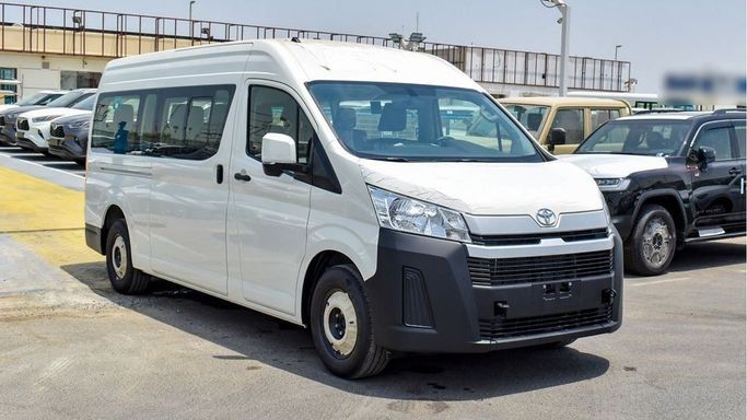 Новый Toyota HiAce H300, 3.5 л, 2024 в Дубае от Najem Motors Белый цвет. GCC | AUTO.AE