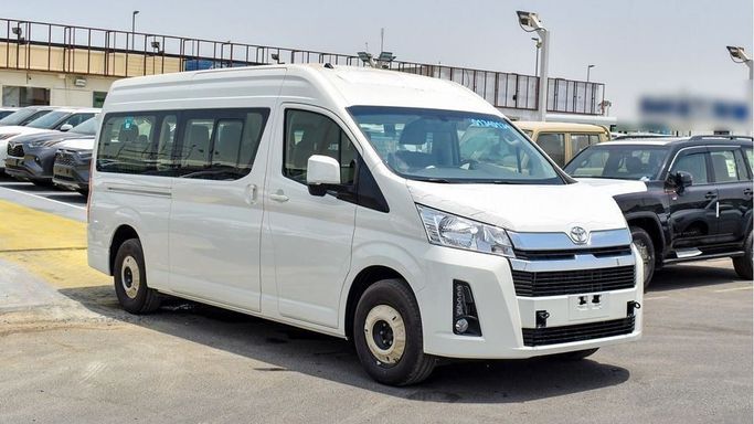 Новый Toyota HiAce H300, 3.5 л, 2024 в Дубае от Najem Motors Белый цвет. GCC | AUTO.AE