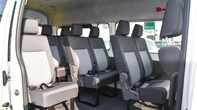 Новый Toyota HiAce H300, 3.5 л, 2024 в Дубае от Najem Motors Белый цвет. GCC | AUTO.AE