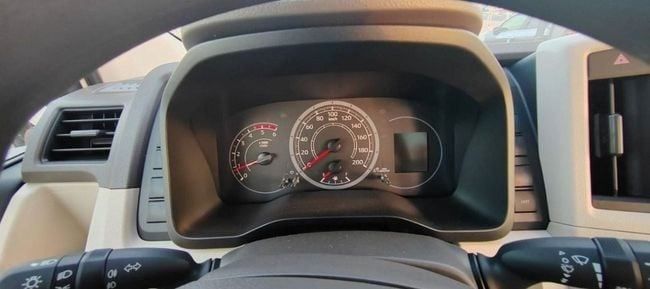 New Toyota HiAce H200 Facelift, 3.0 l, 2025 in Dubai by Soltan Auto, White color. Other | AUTO.AE