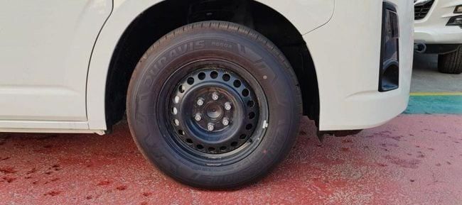 New Toyota HiAce H200 Facelift, 3.0 l, 2025 in Dubai by Soltan Auto, White color. Other | AUTO.AE