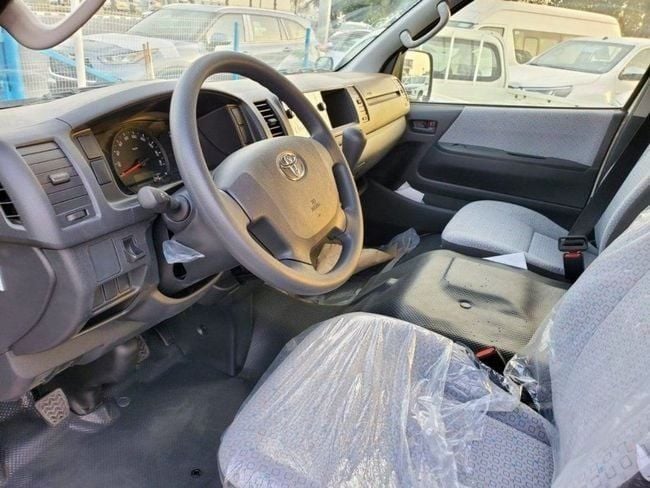 New Toyota HiAce H200 Facelift, 3.0 l, 2025 in Dubai by Soltan Auto, White color. Other | AUTO.AE