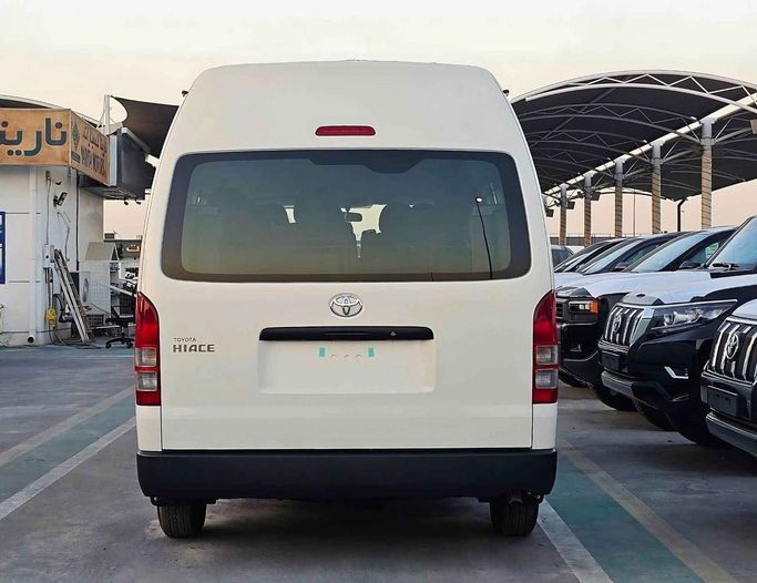 New Toyota HiAce H200 Facelift, 2.5 l, 2025 in Dubai by SK Motors, White color. GCC Specs | AUTO.AE