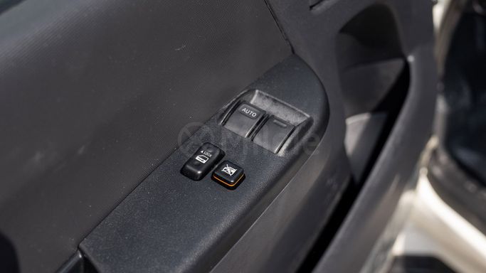 Новый Toyota HiAce H200 Рестайлинг, 3.0 л, 2025 в Дубае от Milele Белый цвет. Other | AUTO.AE