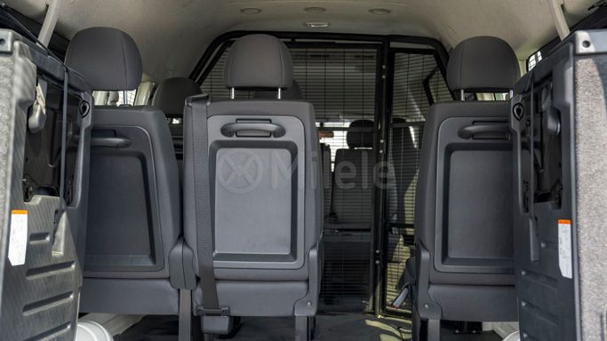 Новый Toyota HiAce H200 Рестайлинг, 3.0 л, 2024 в Дубае от Milele Белый цвет. Other | AUTO.AE